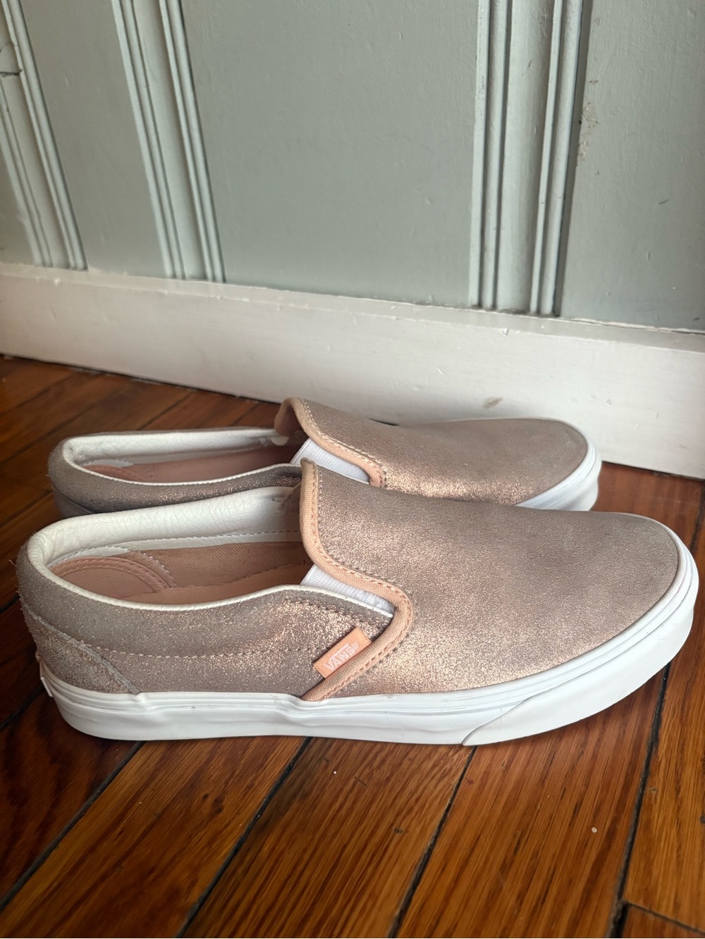 Women’s Size 9 Vans Slip-On Metallic Rose Sneakers - Picture 2 of 12